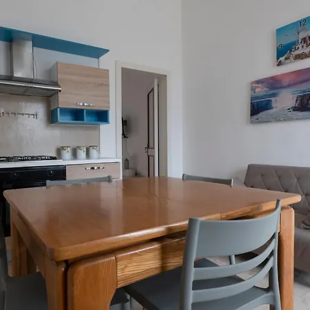 Bilocale Vicino Al Mare - Cod 113 Apartamento *